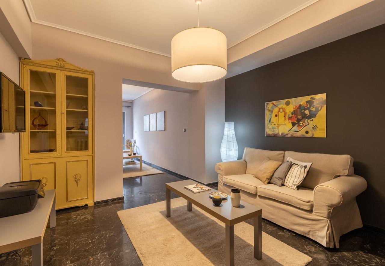 Tranquil Central Apt, Behind Athens Caravel Area Экстерьер фото